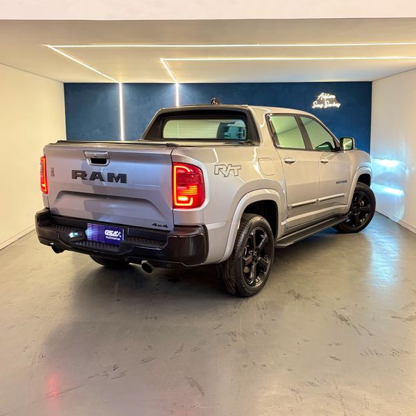 RAM RAMPAGE R/T HURRIC. 4 2.0 TB CD 4X4 Aut. - cinza - 2024 2024 - Foto 4