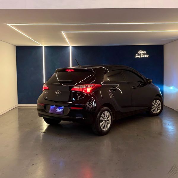 Hyundai HB20 Comf./C.Plus/C.Style 1.0 Flex 12V - Preto - 2017 2017 - Foto 4