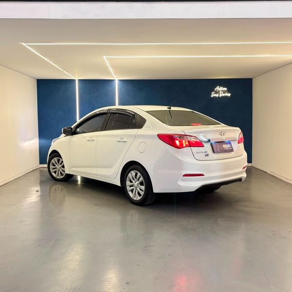 Hyundai HB20S C.Plus/C.Style1.0 Flex 12V Mec. 4P - Branco - 2018 2018 - Foto 4