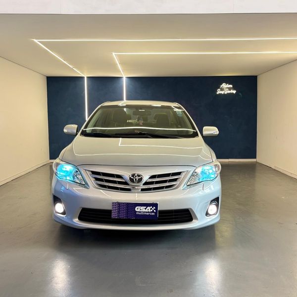 Toyota Corolla ALTIS/A.Premiu. 2.0 Flex 16V Aut - Prata - 2013 2013 - Foto 2